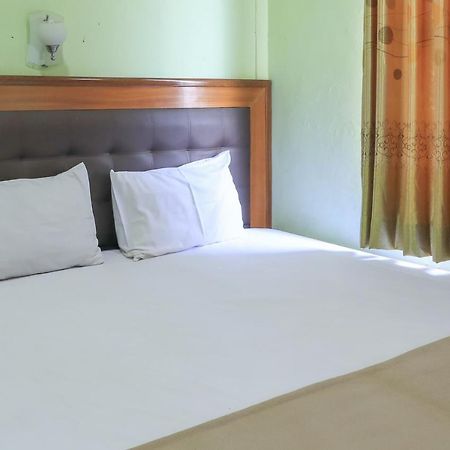 Hotel Prisma Sidoarjo Dış mekan fotoğraf