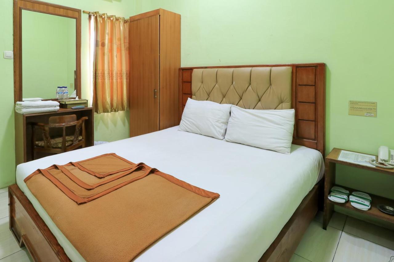 Hotel Prisma Sidoarjo Dış mekan fotoğraf